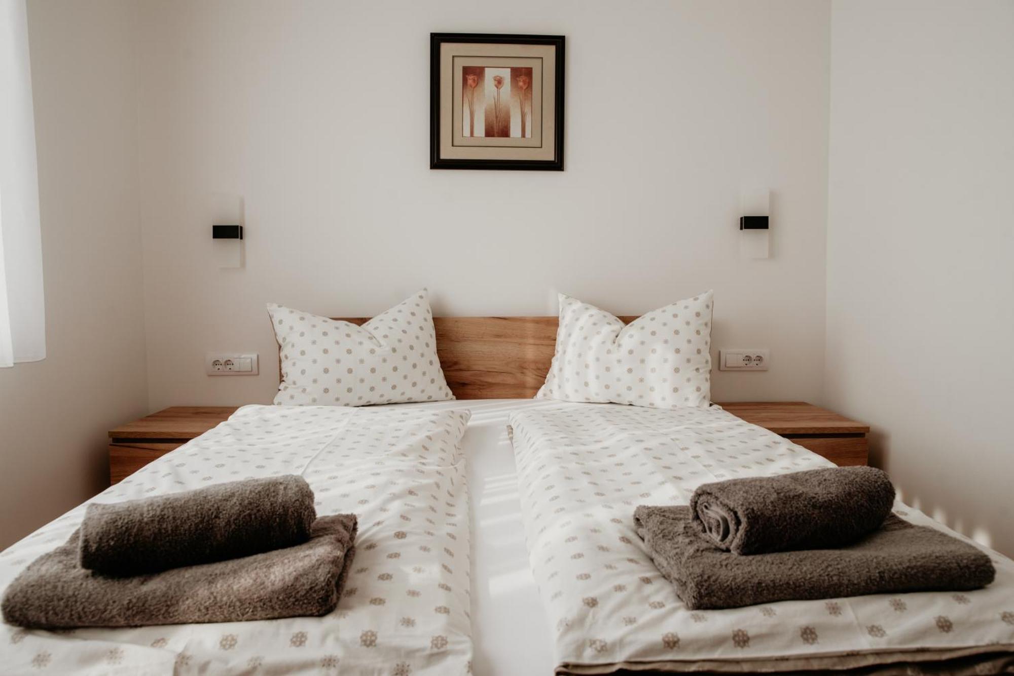 Apartman Krznaric Zupanja Bagian luar foto